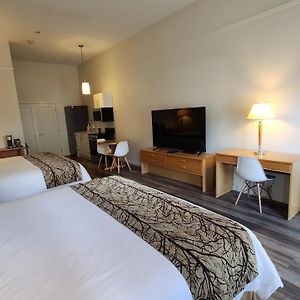 The Cedars Inn Hotel & Convention Centre